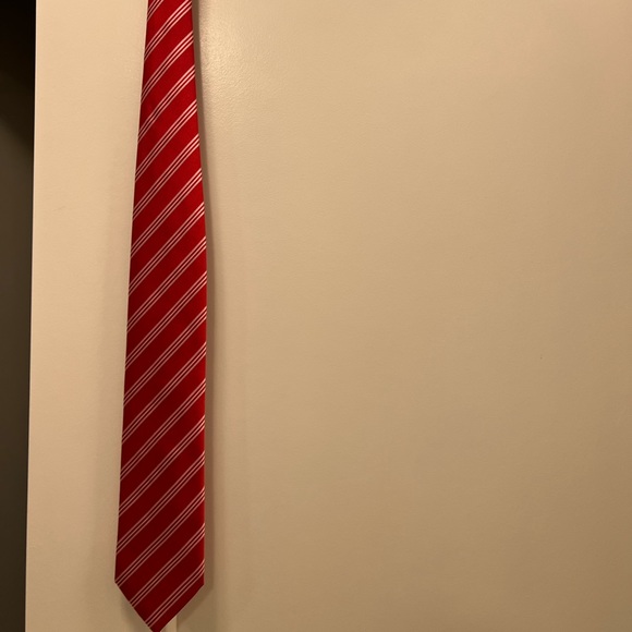 Men's Brioni 100% Silk Tie - Picture 2 of 13
